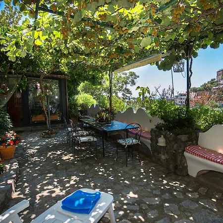 Feriehus Yourhome - Maison Iolanda Positano