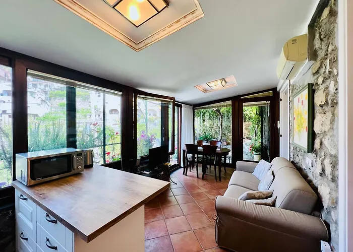 Prázdninový dům Yourhome - Maison Iolanda
